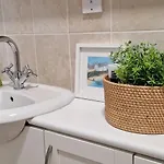 Idyllic Abode In Picturesque Clifton Village * Bristol