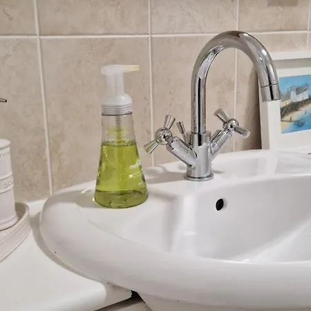 Апартаменты Idyllic Abode In Picturesque Clifton Village